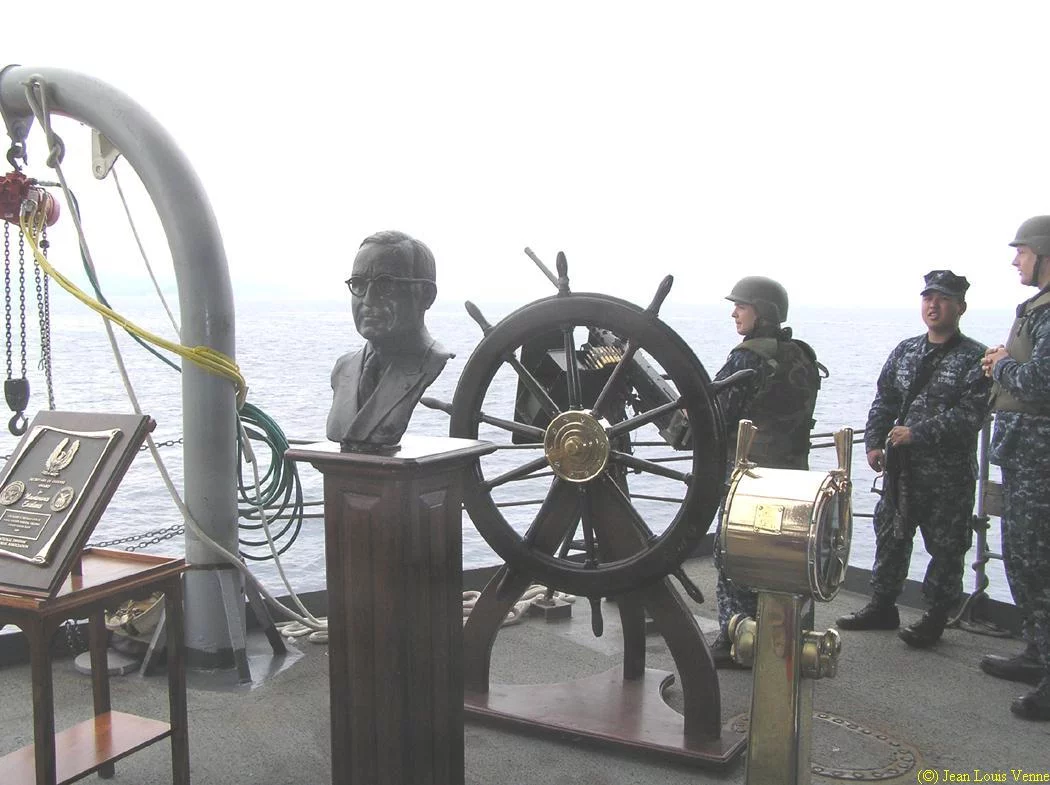 Le porte-avions USS Harry Truman