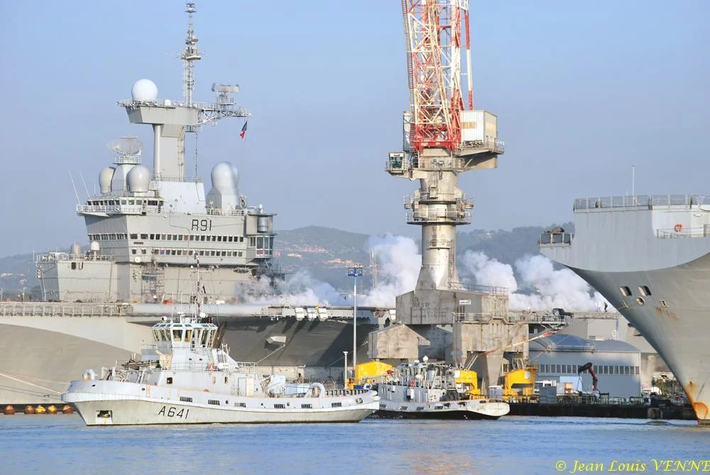 Essais des catapultes du Charles de Gaulle