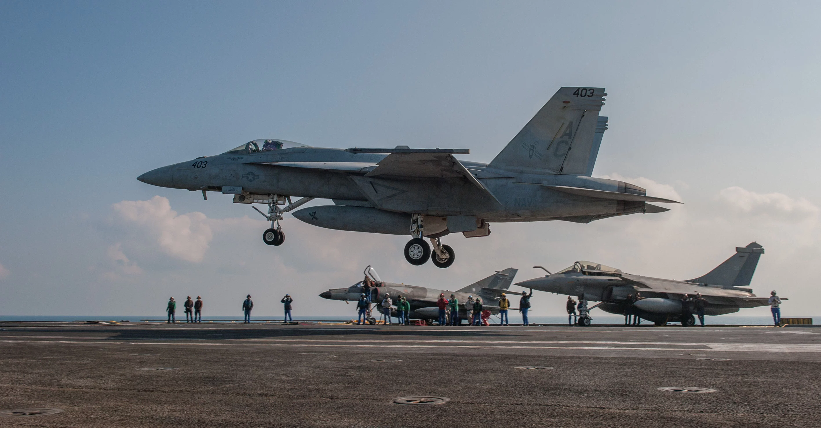 Un F/A-18E Super Hornet, de l’escadrille 37 