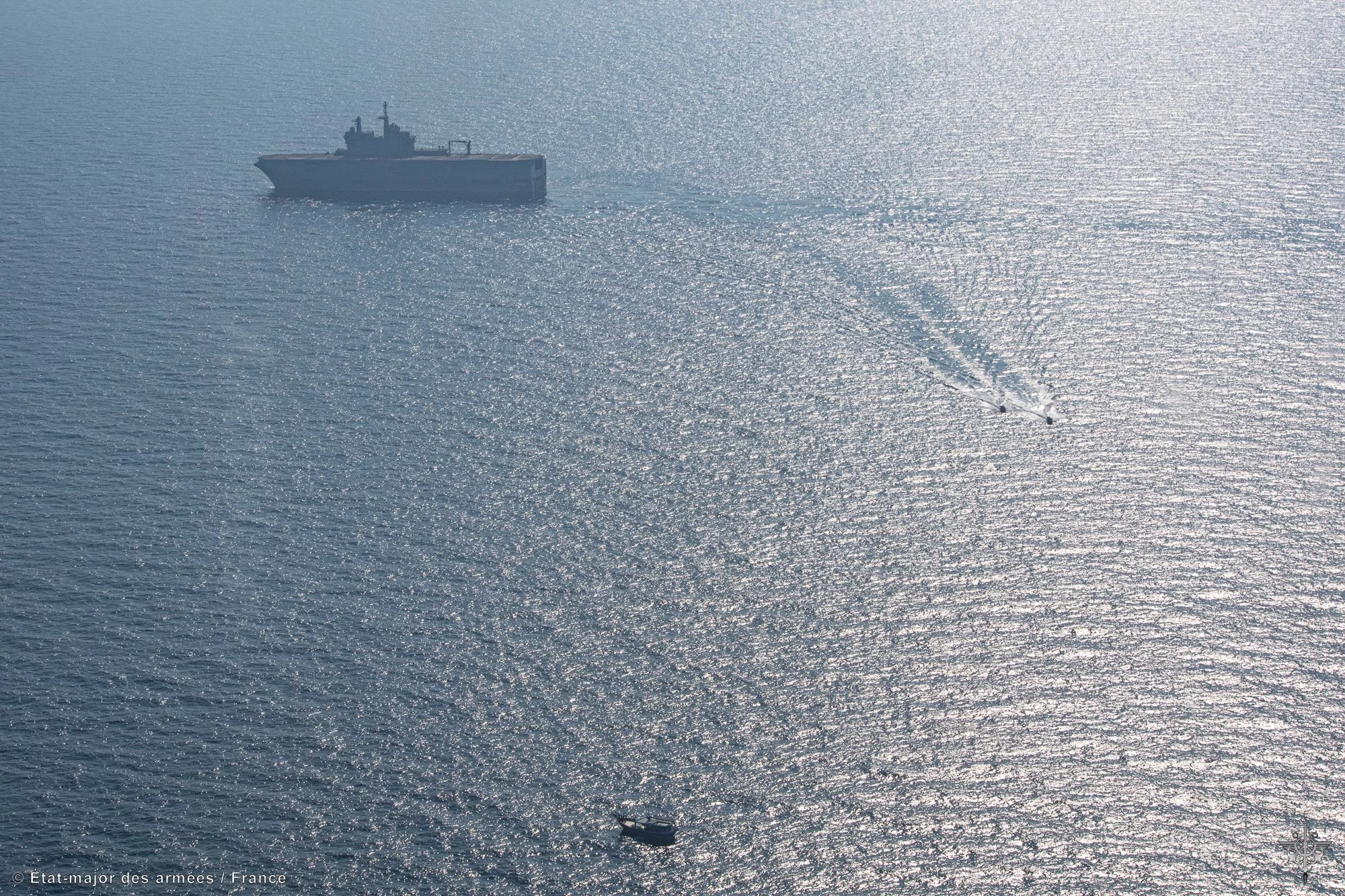 Le porte-hélicoptères Dixmude