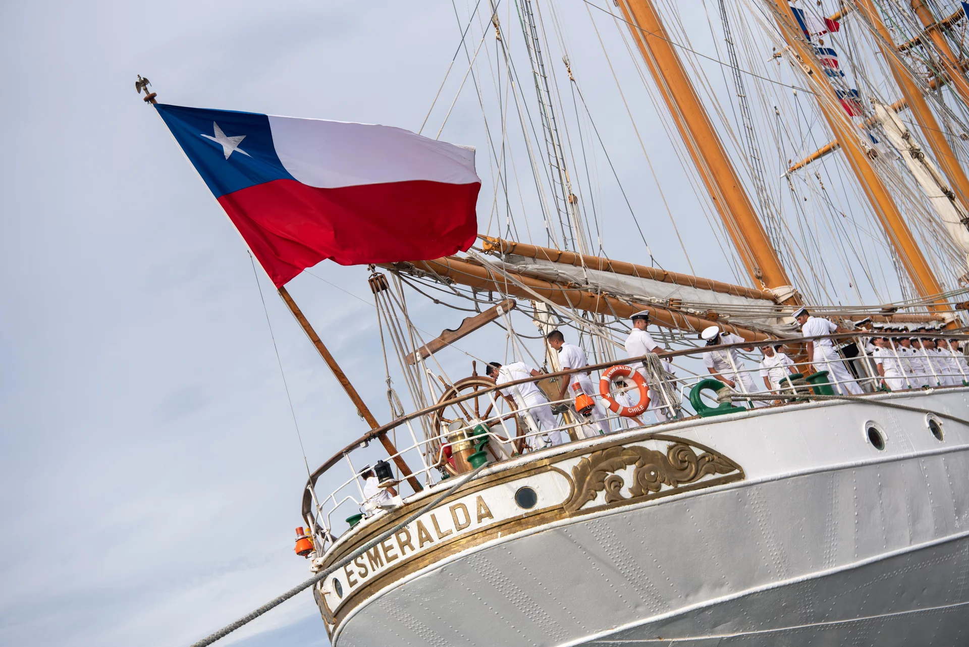 Le bâtiment-école chilien Esmeralda