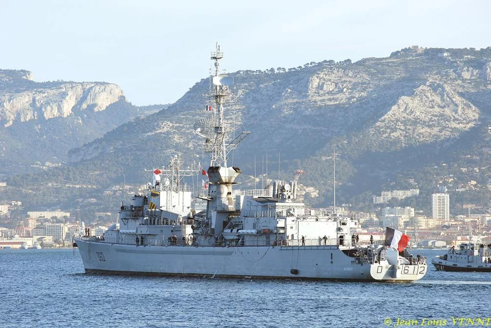 La frégate De Grasse fait escale à Toulon