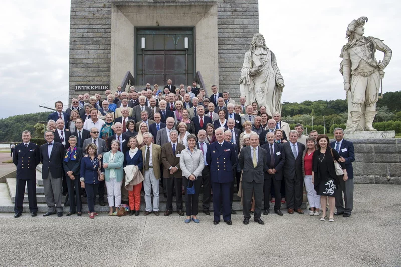Les anciens élèves de la promotion 1966 de l'Ecole Navale