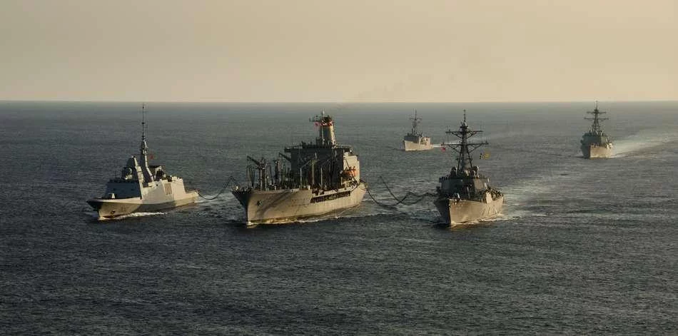 La FREMM Aquitaine intègre une force navale de l’US Navy 