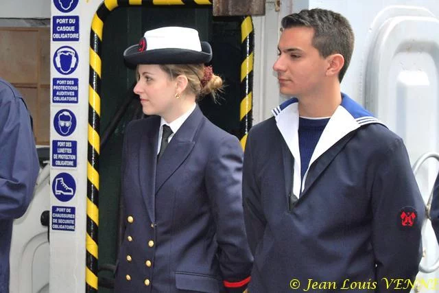 Des membres de l'équipage du Dupleix