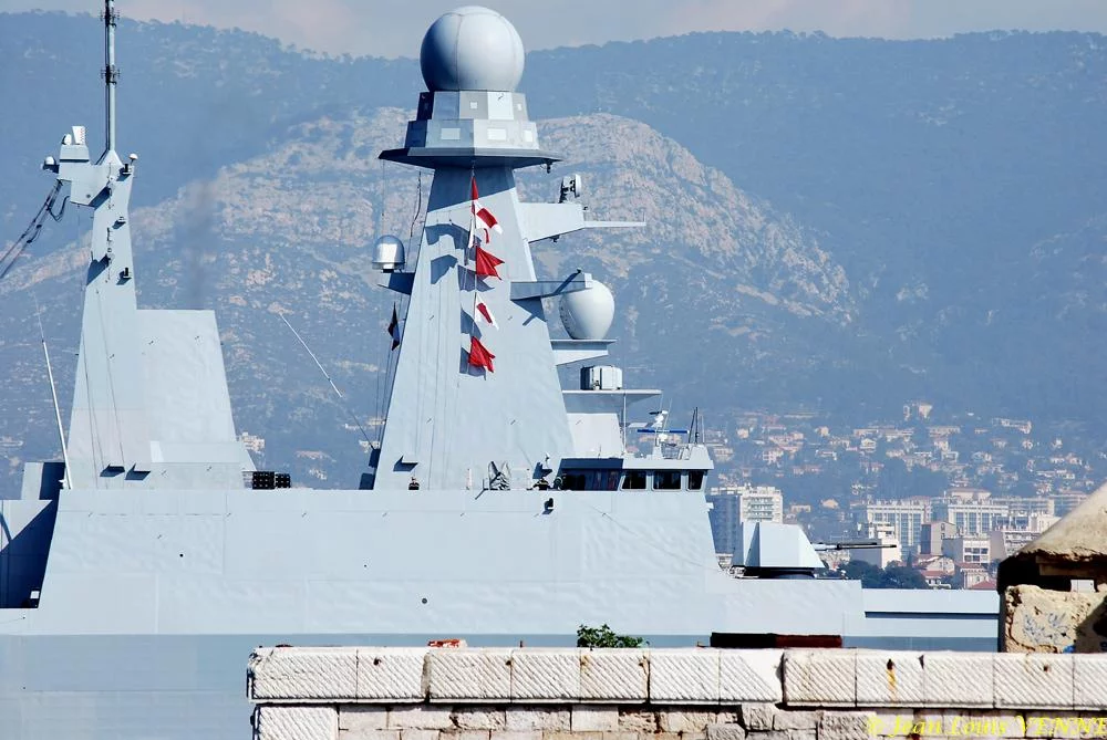 La frégate Forbin appareille pour sa traversée de longue durée
