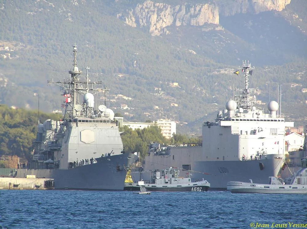 Escale du croiseur USS San Jacinto Ã  Toulon