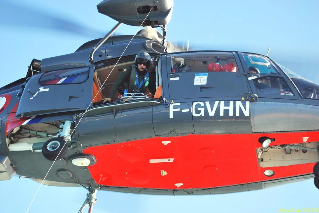 L'hélicoptère Dauphin de service public