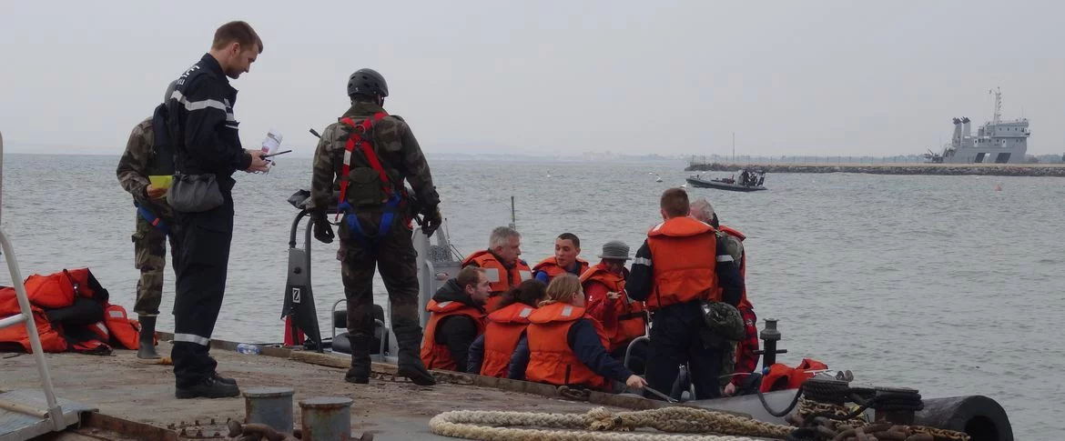 Évacuation de ressortissants réussie pour le Forbin