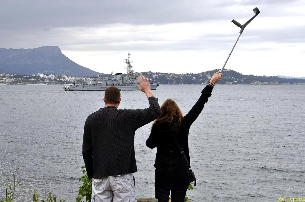 La frégate Dupleix appareille pour la mission Harmattan