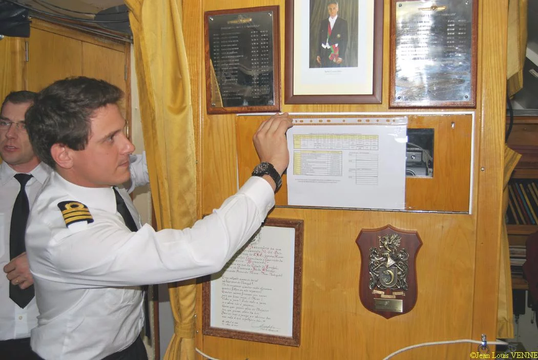 A bord du sous-marin portugais Barracuda
