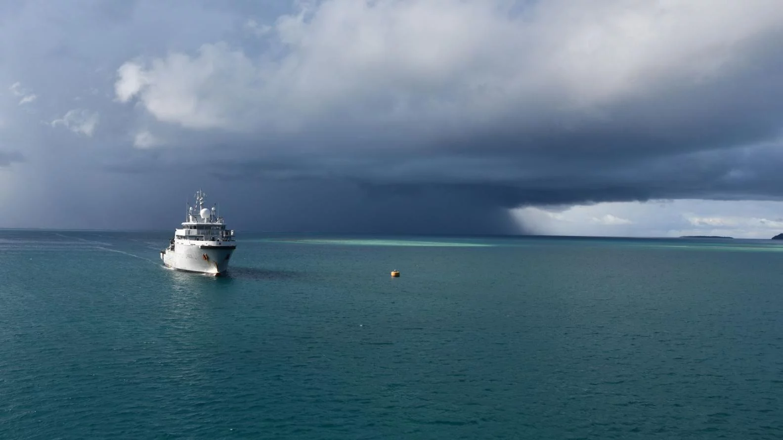 Le bâtiment de soutien et d’assistance outre-mer (BSAOM) Bougainville