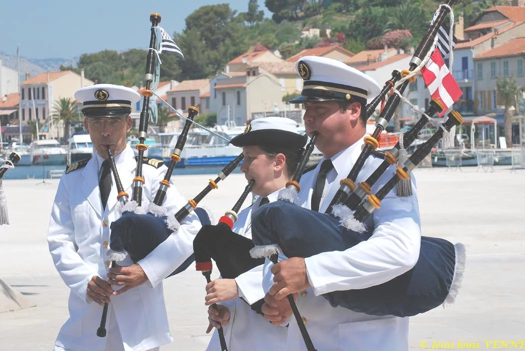 Le bagad du CIN St-Mandrier