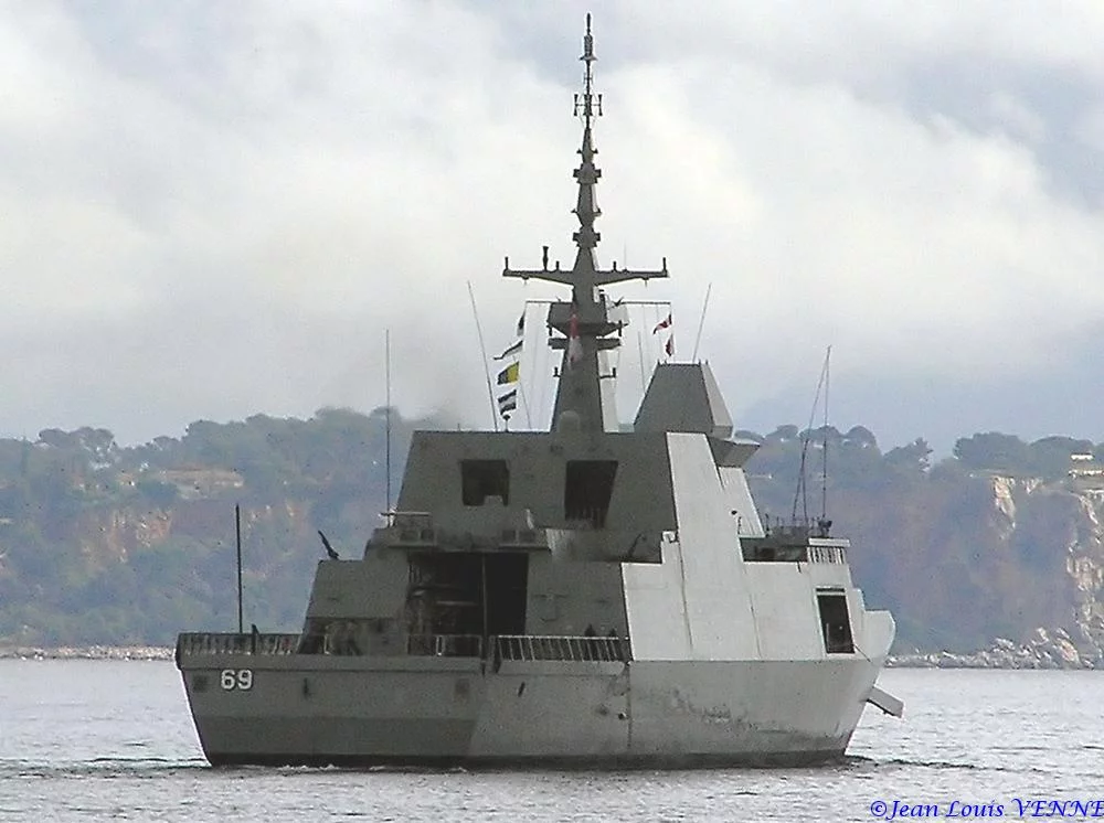 Appareillage de lâ€™Intrepid