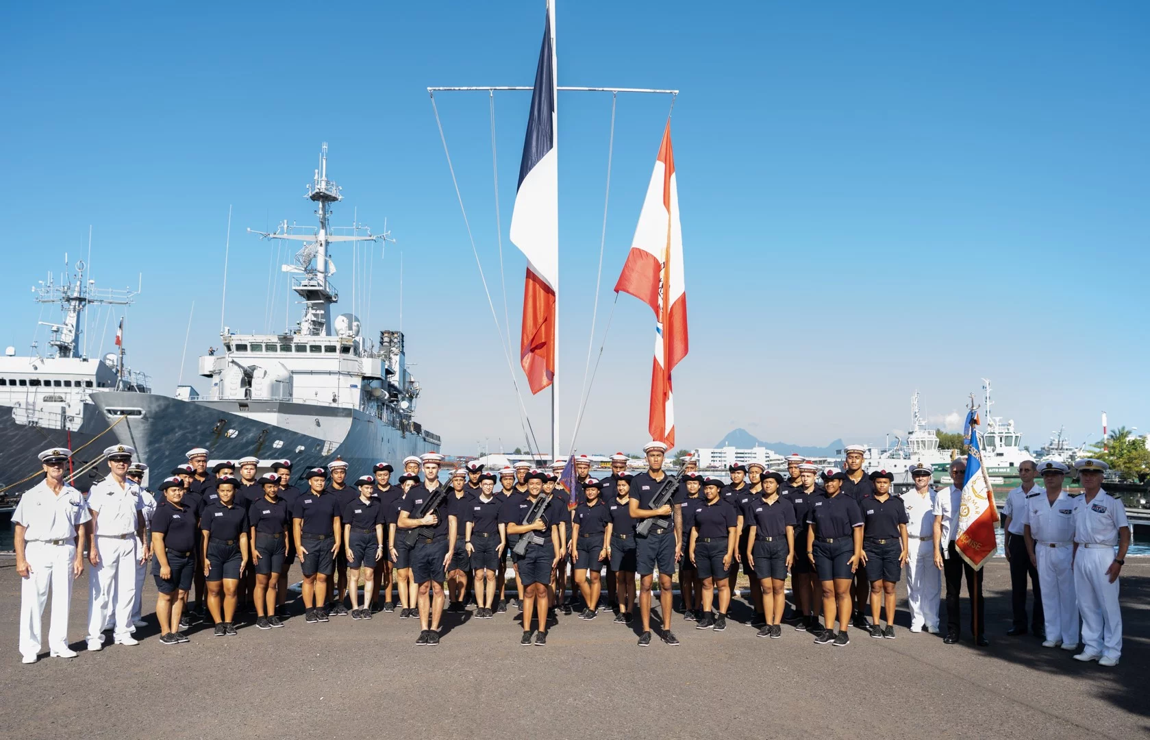 Les instructeurs et les stagiaires de la PMM Bougainville (Papeete)