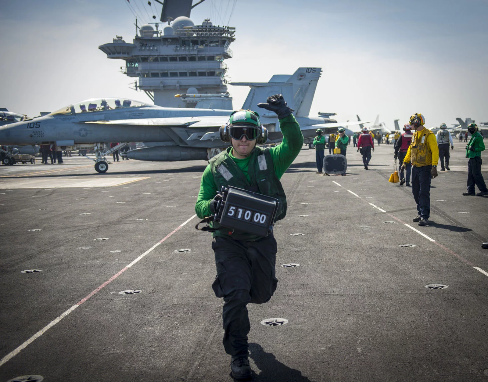 Sur le pont de l'USS Carl Vinson