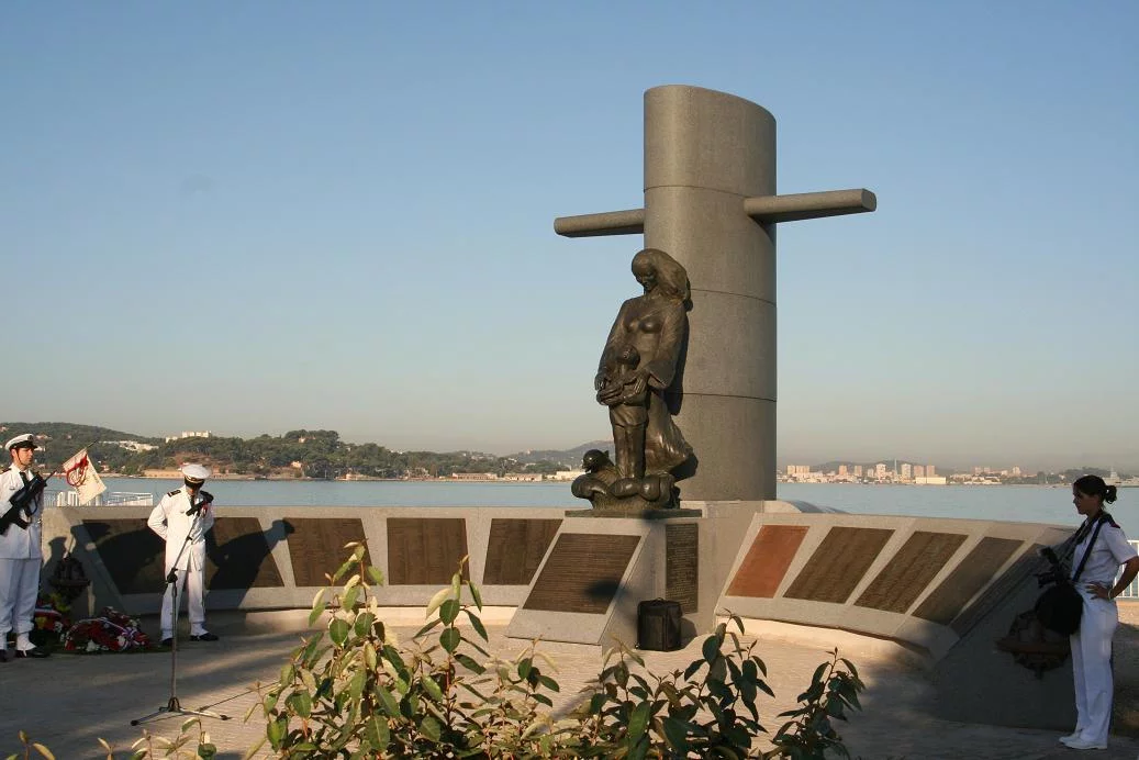 Le Monument National des Sous-Mariniers de Toulon