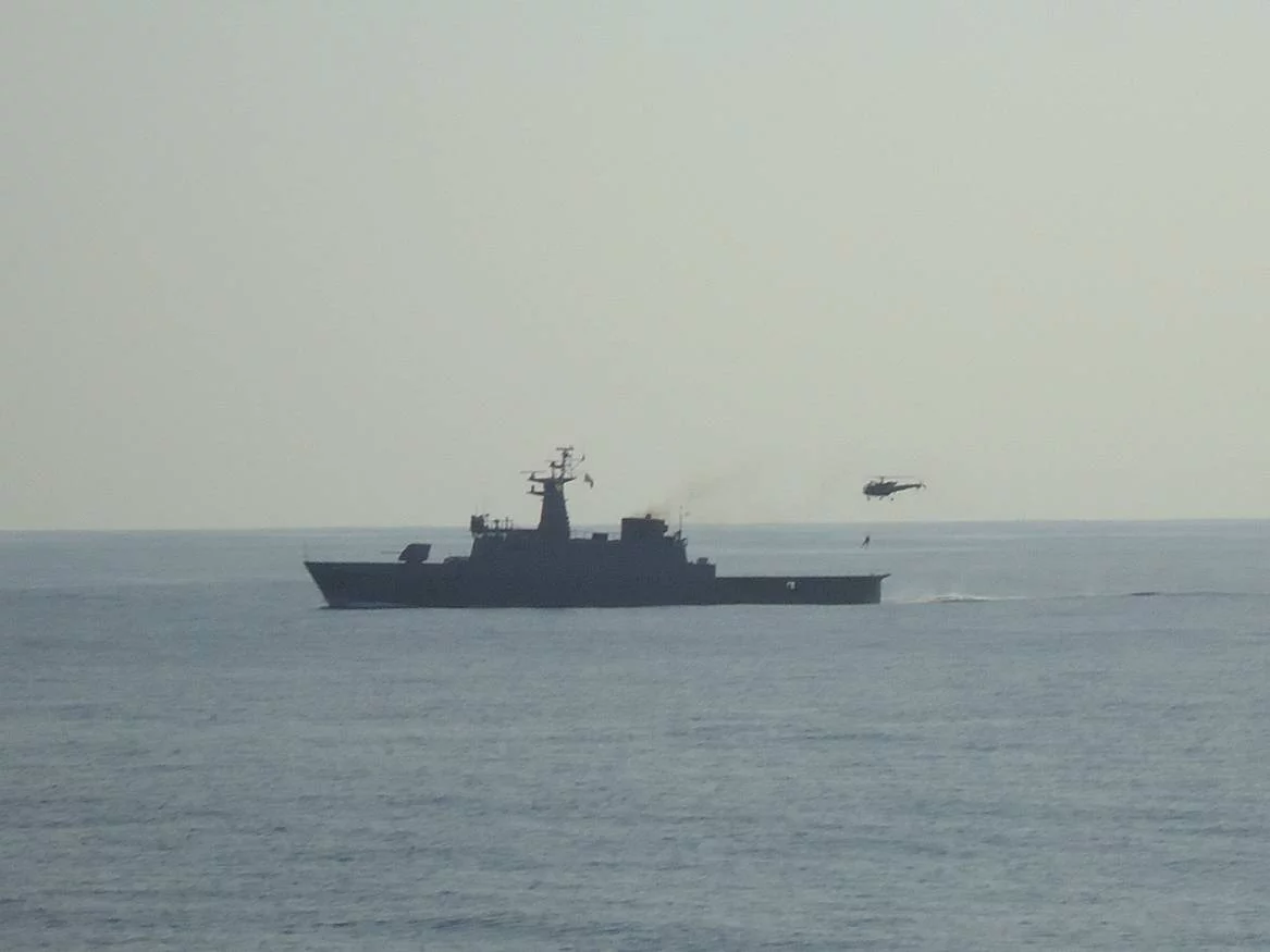 Hélitreuillage sur le patrouilleur mexicain « Romero »