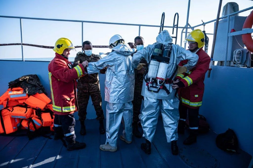 Des marins éthiopiens en formation auprès des marins-pompiers de Djibouti