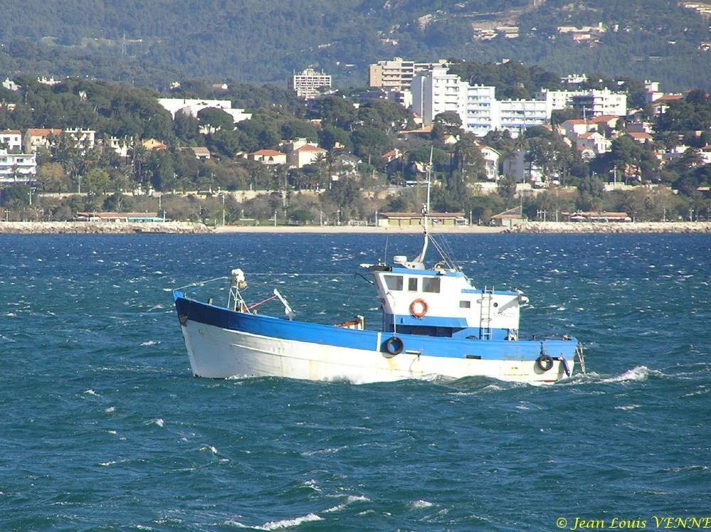 Reprise en main par le patron pêcheur vers midi
