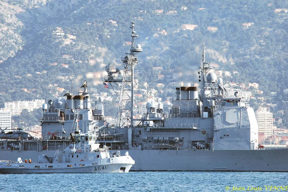 Le croiseur Vicksburg quitte Toulon