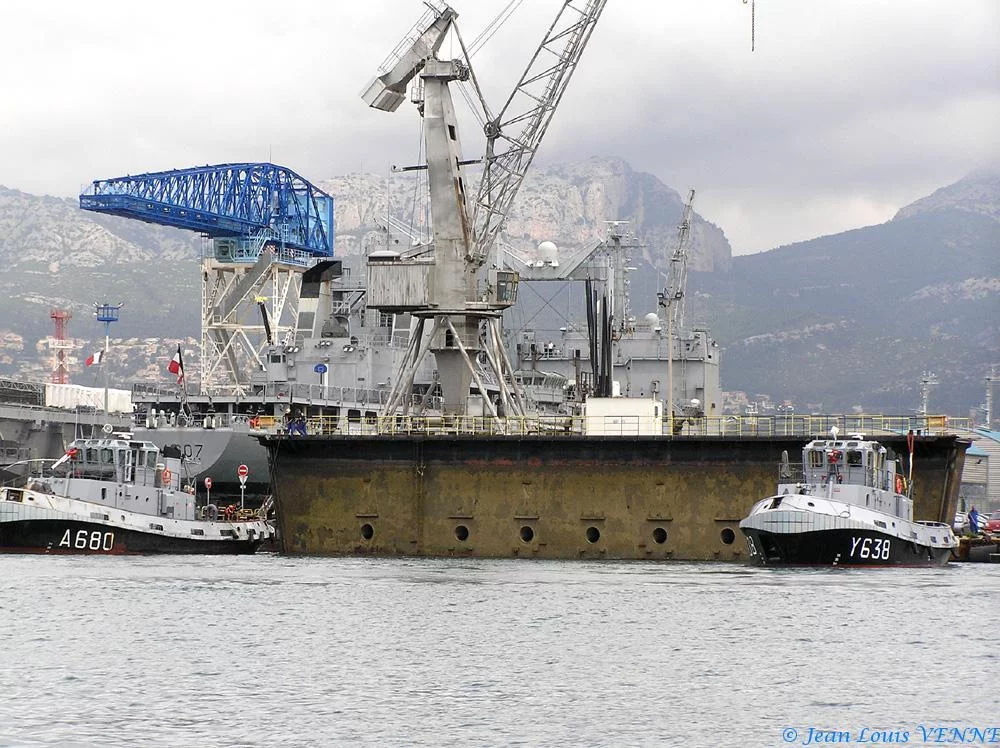 La Meuse entre au bassin