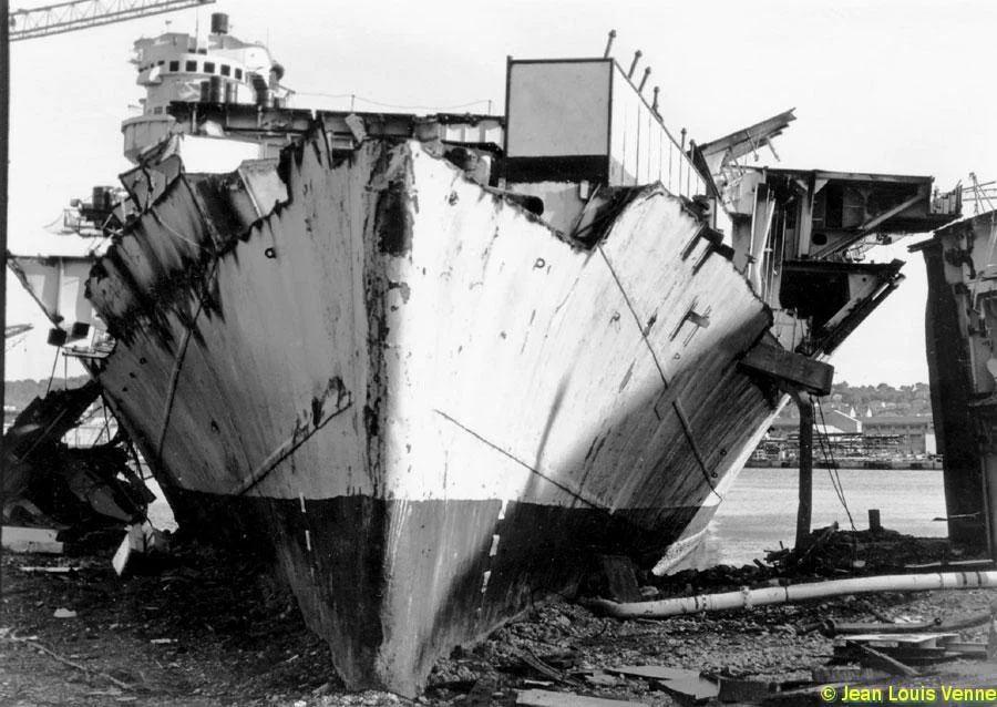 Démolition de l'Arromanches