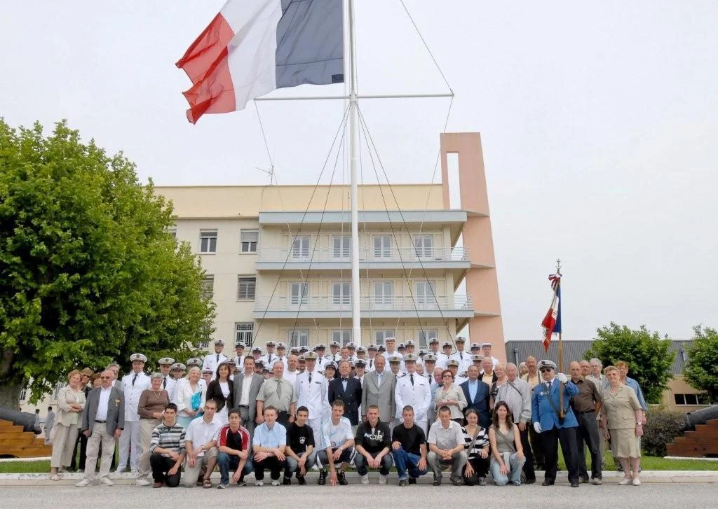 La délégation d'Epinal et l'équipage du Saphir