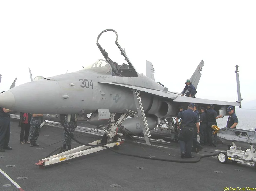 Un chasseur F-18