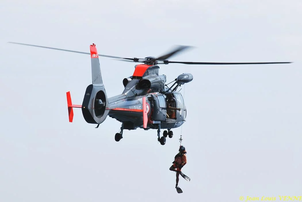 Démonstration d'hélitreuillage