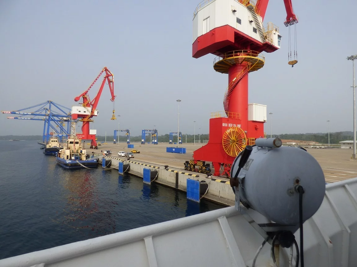 Le Laplace dans le port de Kribi