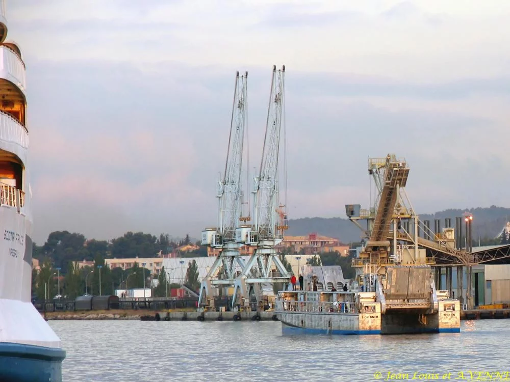Le nouveau catamaran de débarquement de la CNIM