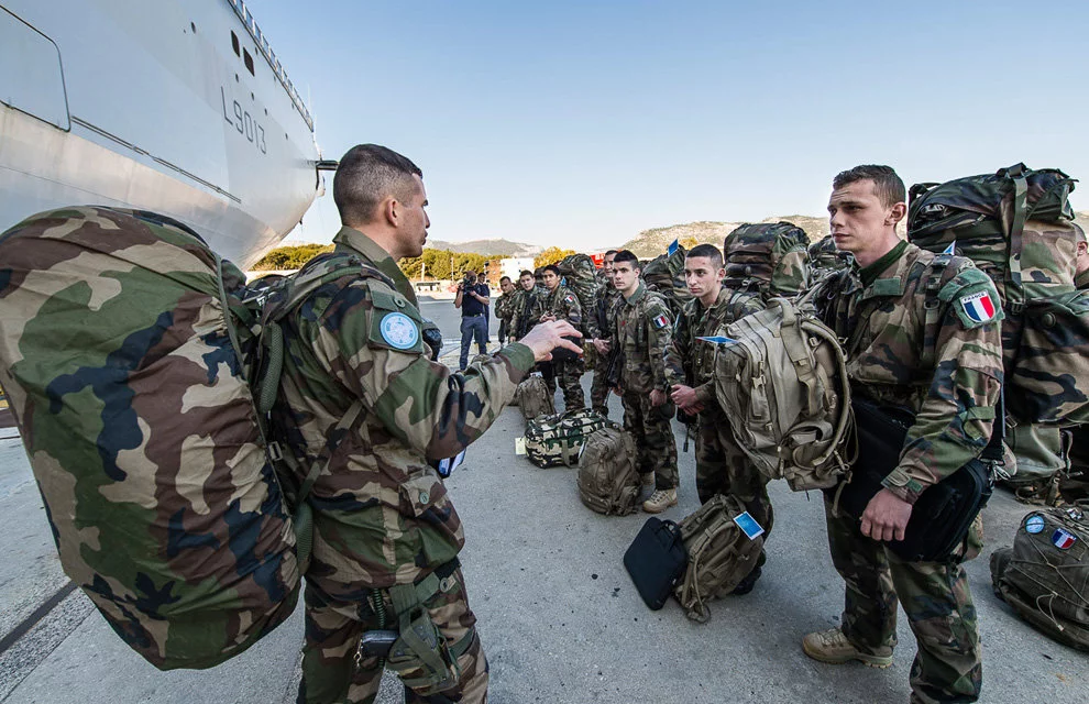 Relève par la mer d’un contingent au Liban