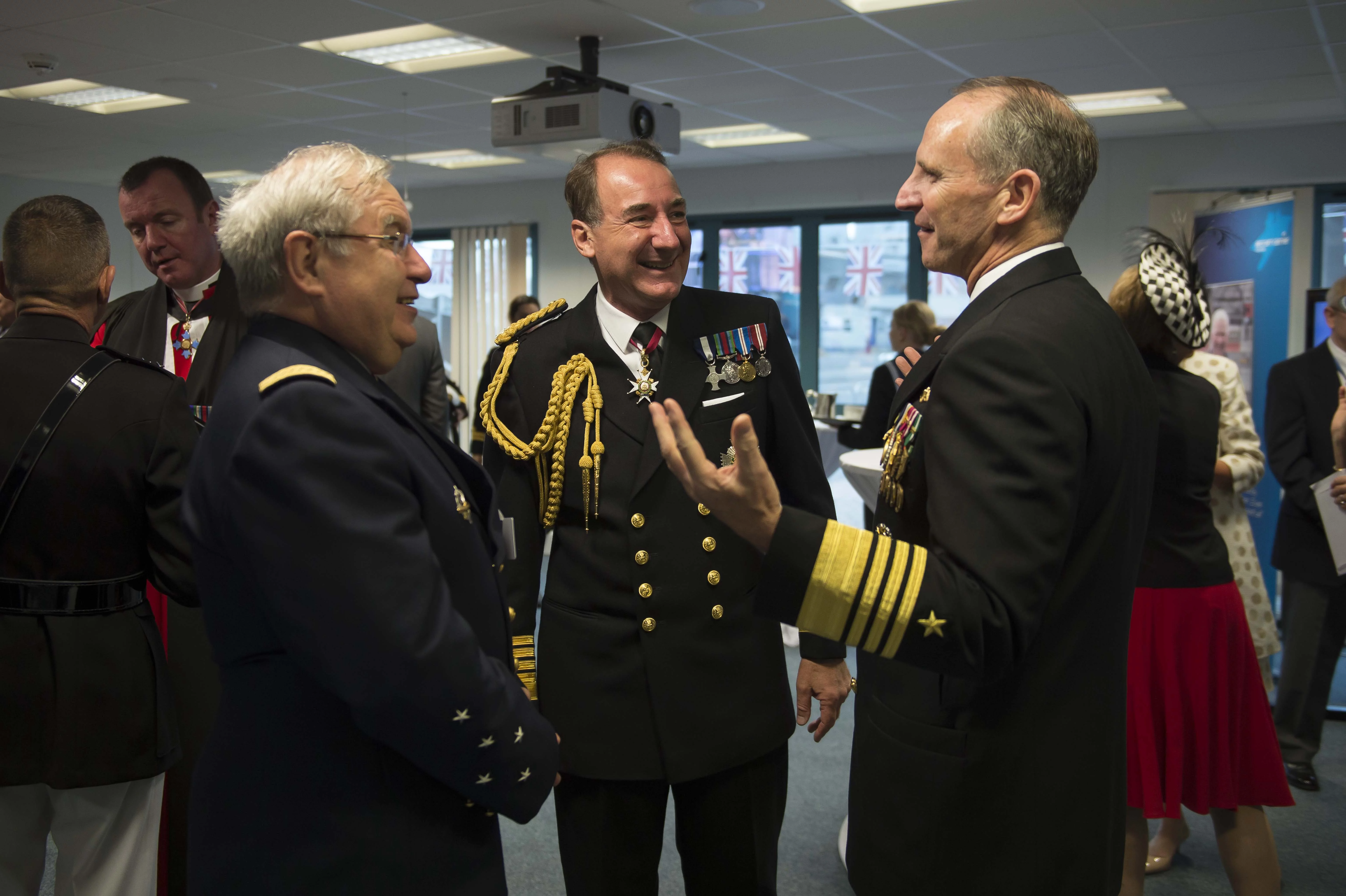 Réunion au sommet pour 3 chefs d’état-major