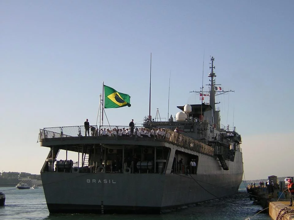 Arrivée du Brasil à la base navale de Toulon