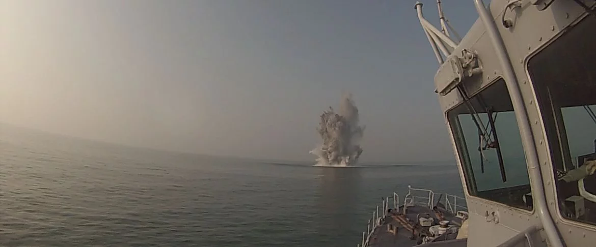 Contreminage d’une mine BM 1000 par le CMT « Cassiopée » au large du Havre 