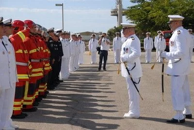 Le lieutenant de vaisseau Leroux, nouveau commandant du secteur Port de Bouc