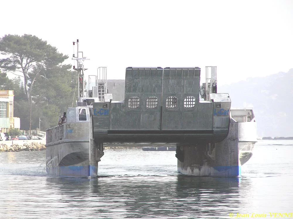Le nouveau catamaran de débarquement de la CNIM