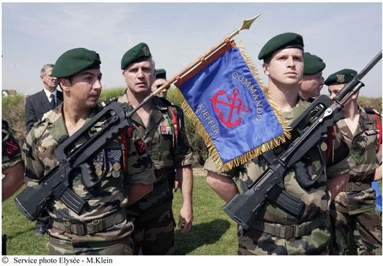 Le fanion du commando Kieffer