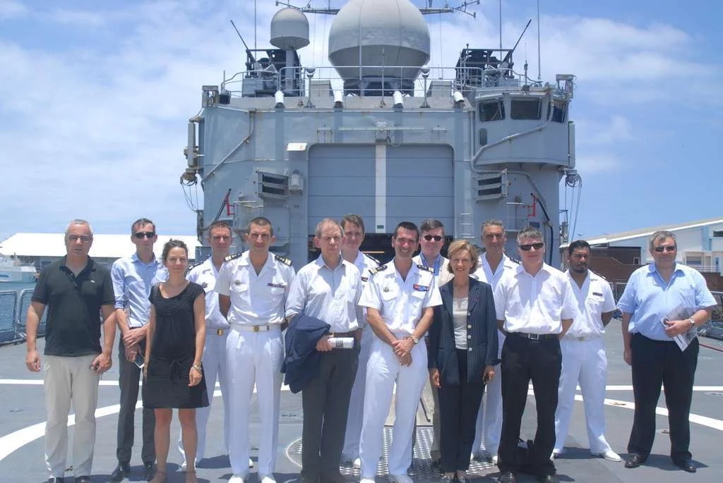 Visite de parlementaires à bord du Floréal