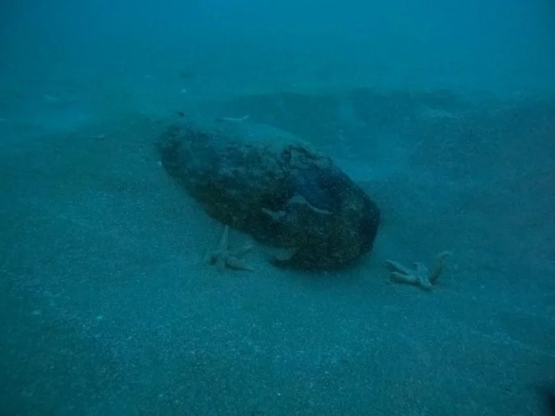 Une bombe americaine pour un équivalent TNT de 150 kg