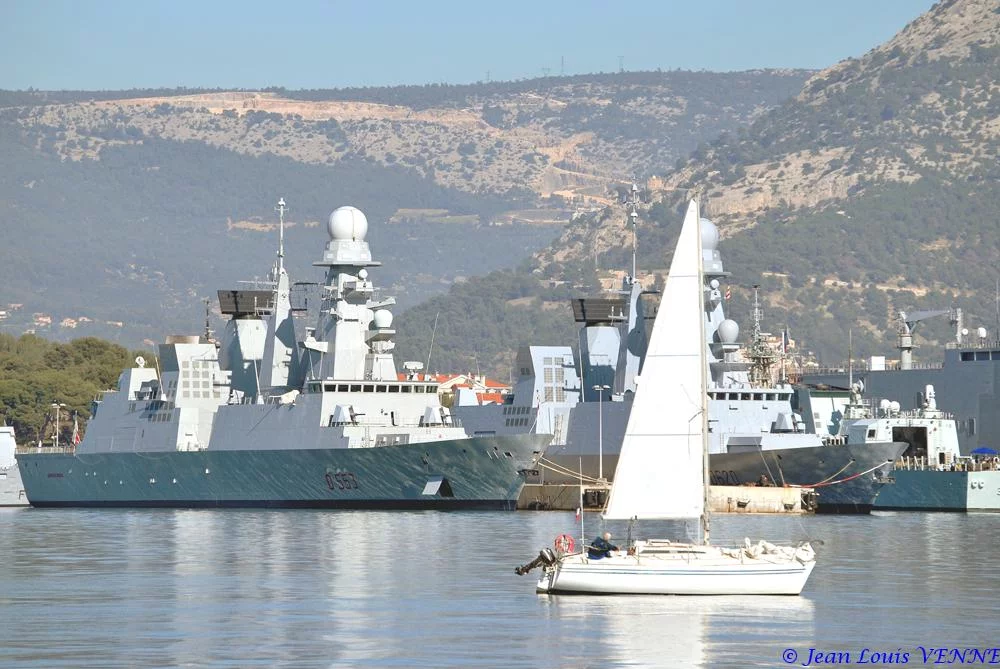 L'Andrea Doria et le Forbin