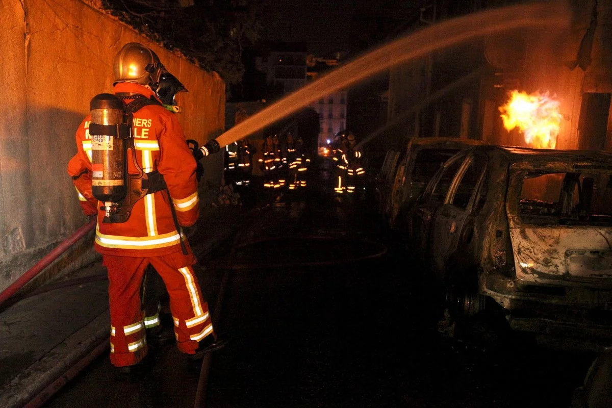 Incendies en cascade dans le 4è arrondissement de Marseille