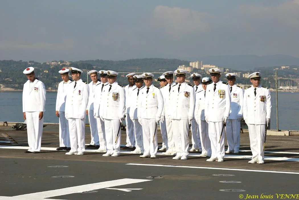 Prise de commandement du porte-avions Charles de Gaulle