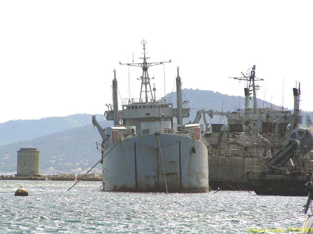 La Dives devant l'école de plongée