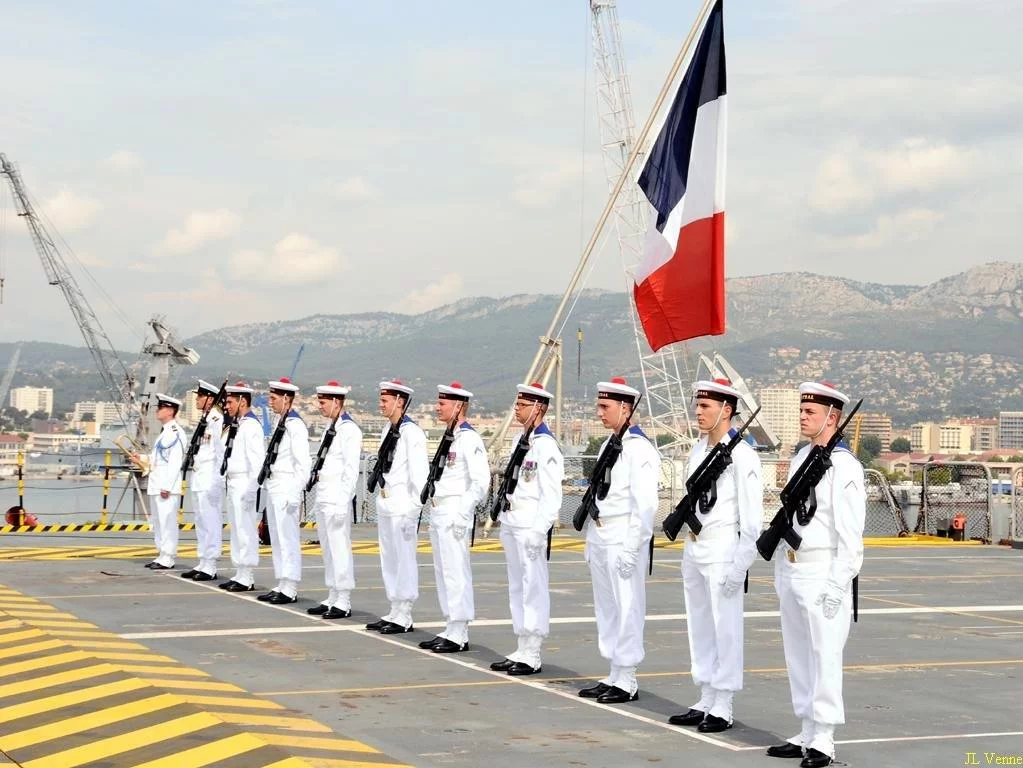 Prise de commandement du BPC Mistral