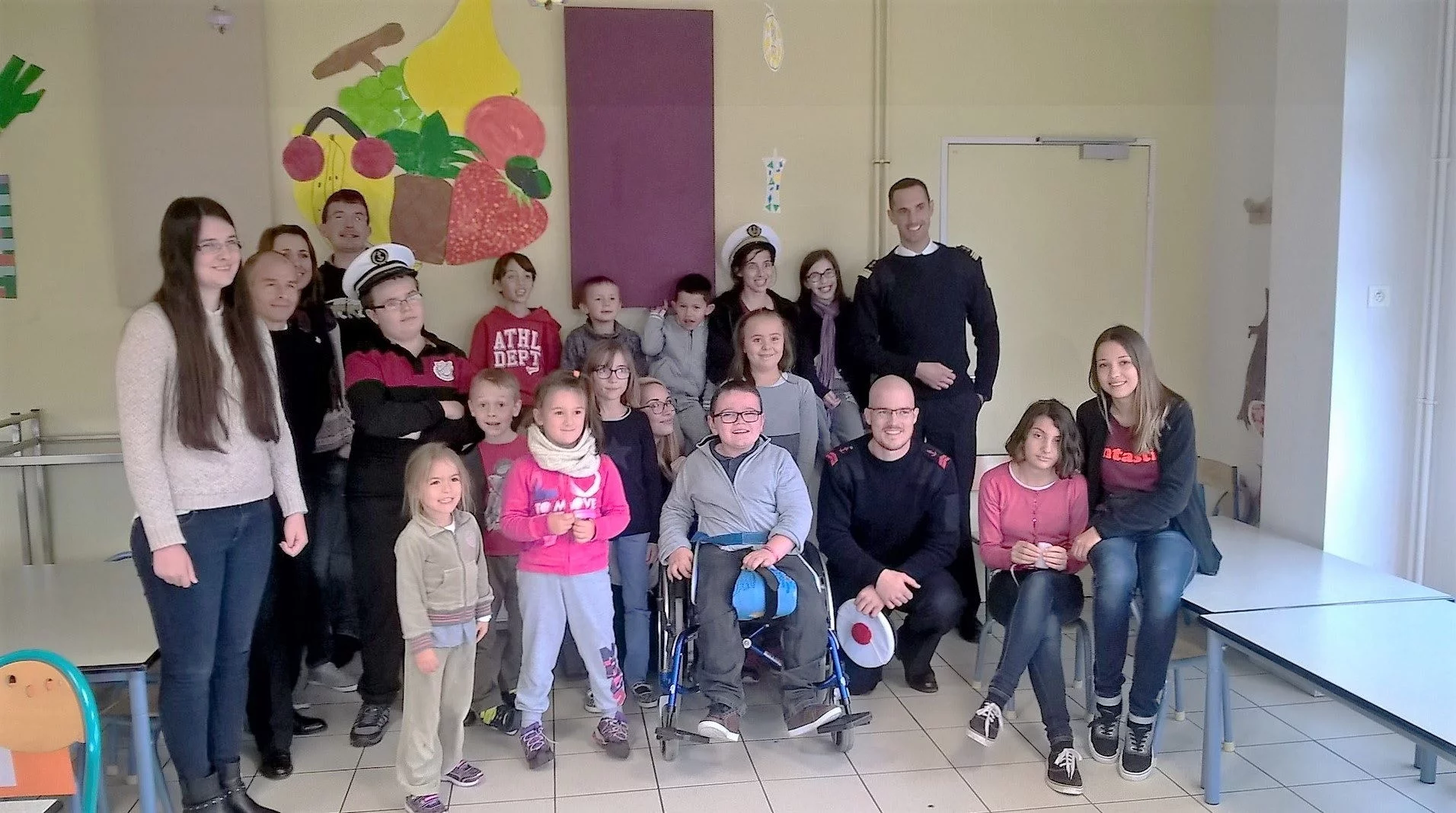 L’équipage du Lieutenant de vaisseau Le Hénaff renoue les liens avec la ville marraine de Quimper