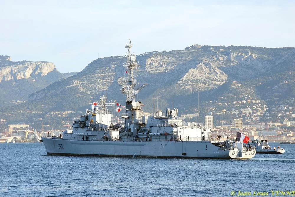 La frégate De Grasse fait escale à Toulon