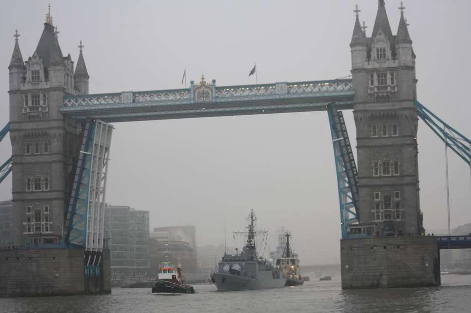 L’aviso LV Le Hénaff à Londres 