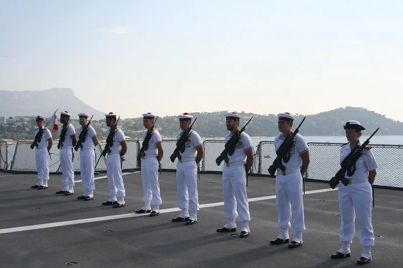 La garde d'honneur du Dixmude